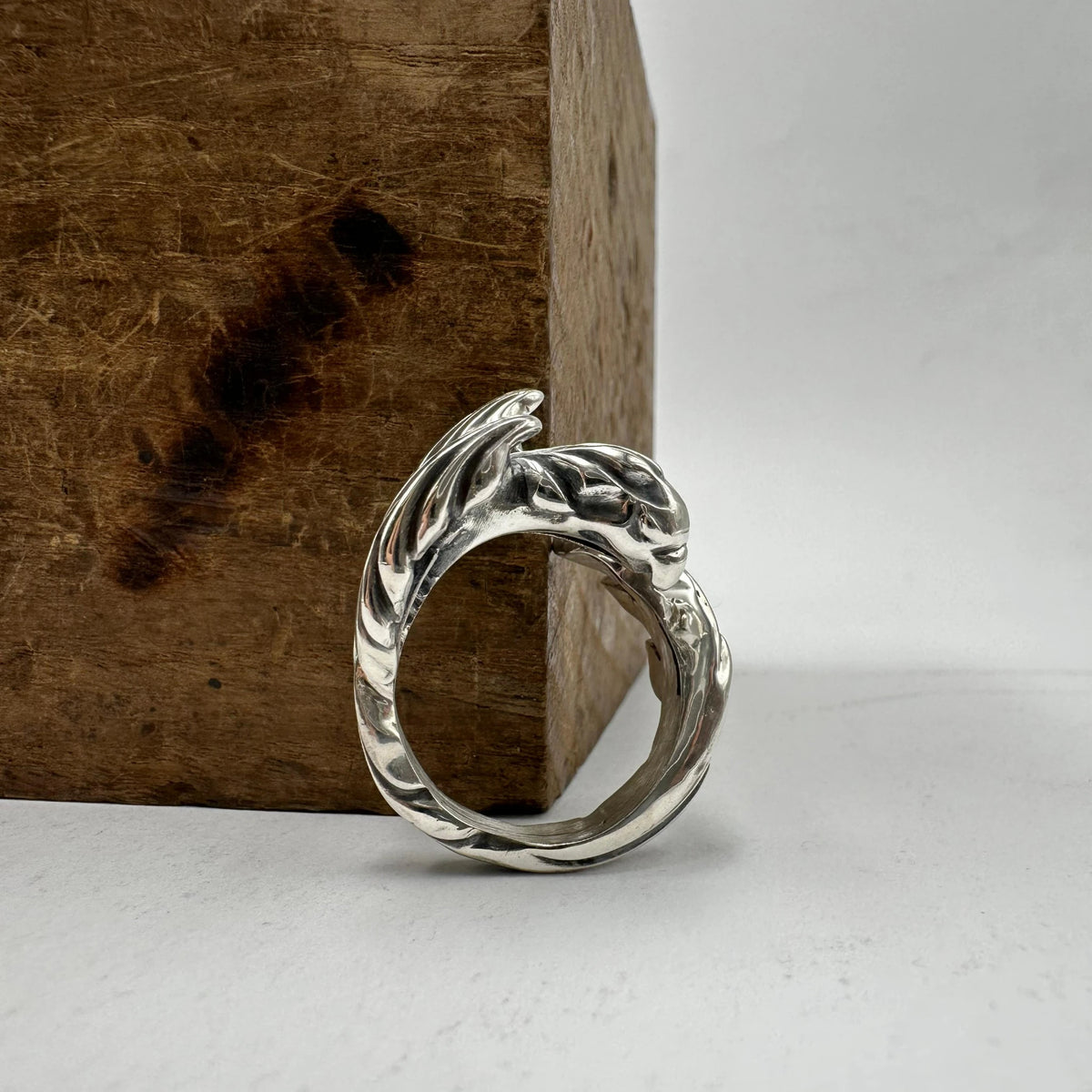 Sara Grace Jewelry - Foto Prodotto Anello Fenice Posizione Laterale