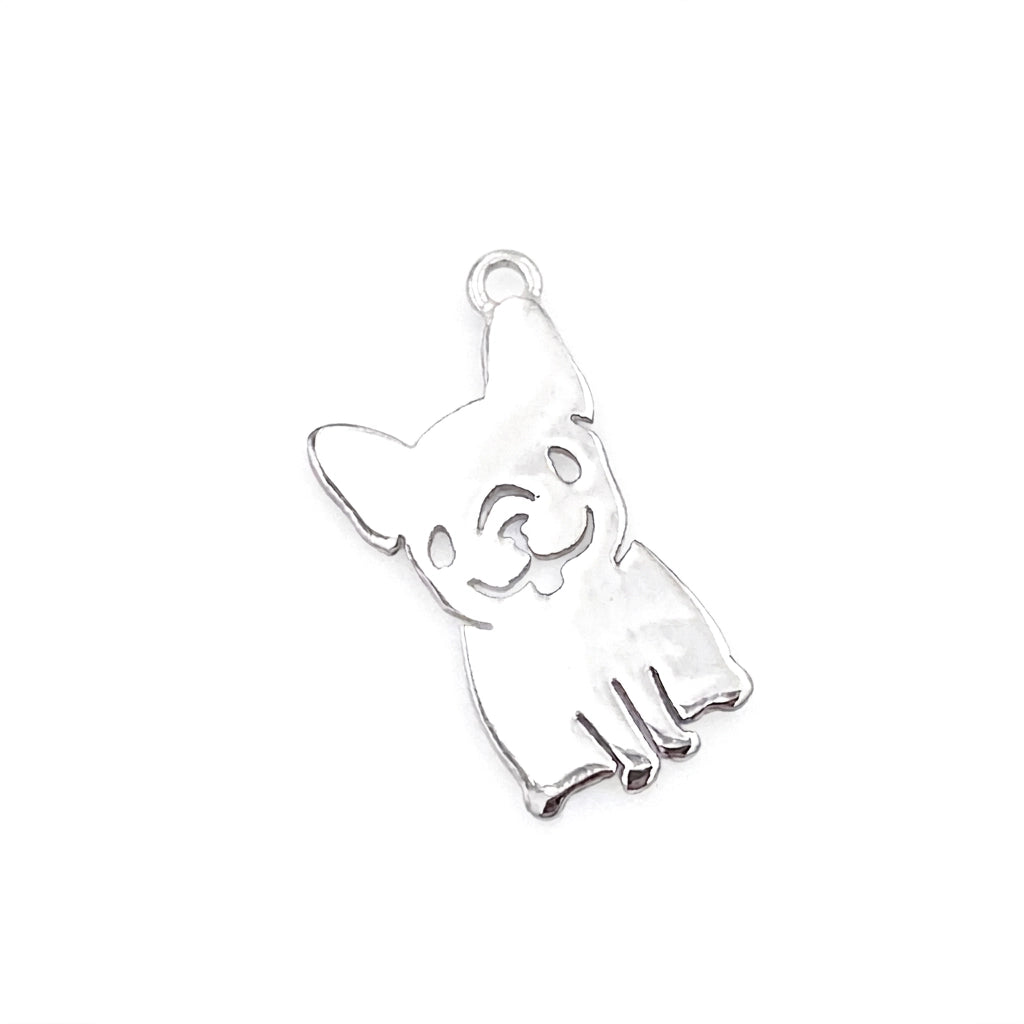 Sara Grace Jewelry - Foto Prodotto Ciondolo Bulldog Su Sfondo Bianco