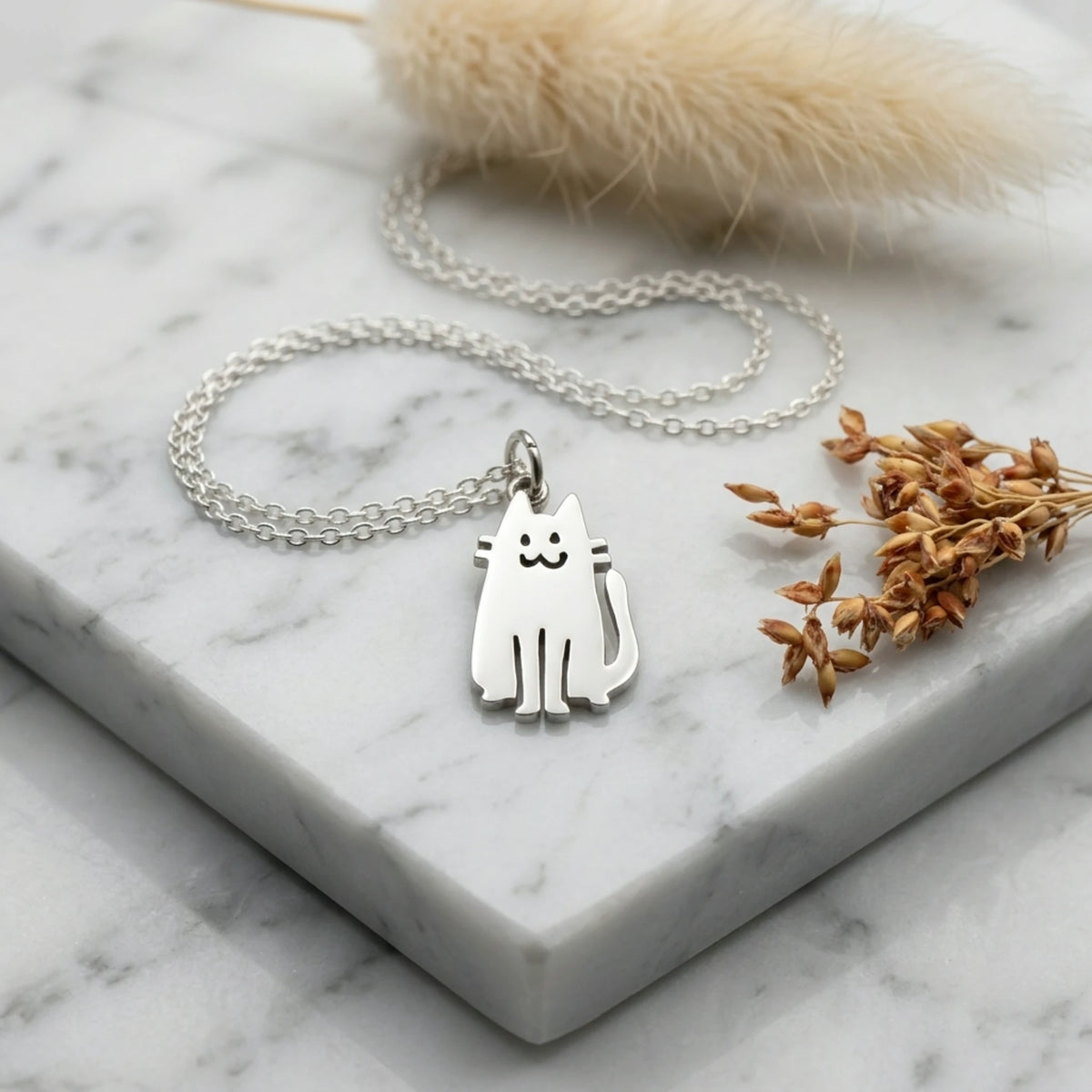Sara Grace Jewelry ciondolo artigianale in argento 925 a forma di gatto – gioiello fatto a mano