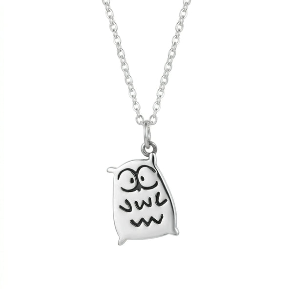 Sara Grace Jewelry - Foto Prodotto Ciondolo Gufo Su Sfondo Bianco