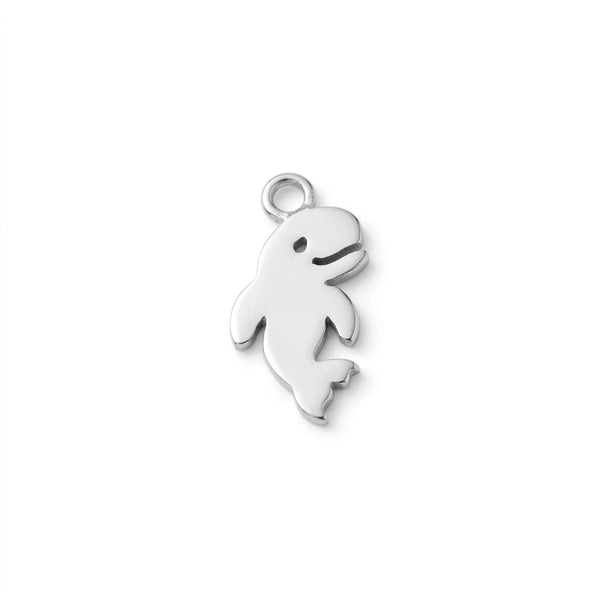 Sara Grace Jewelry - Foto Prodotto Orecchino Beluga Su Sfondo Bianco