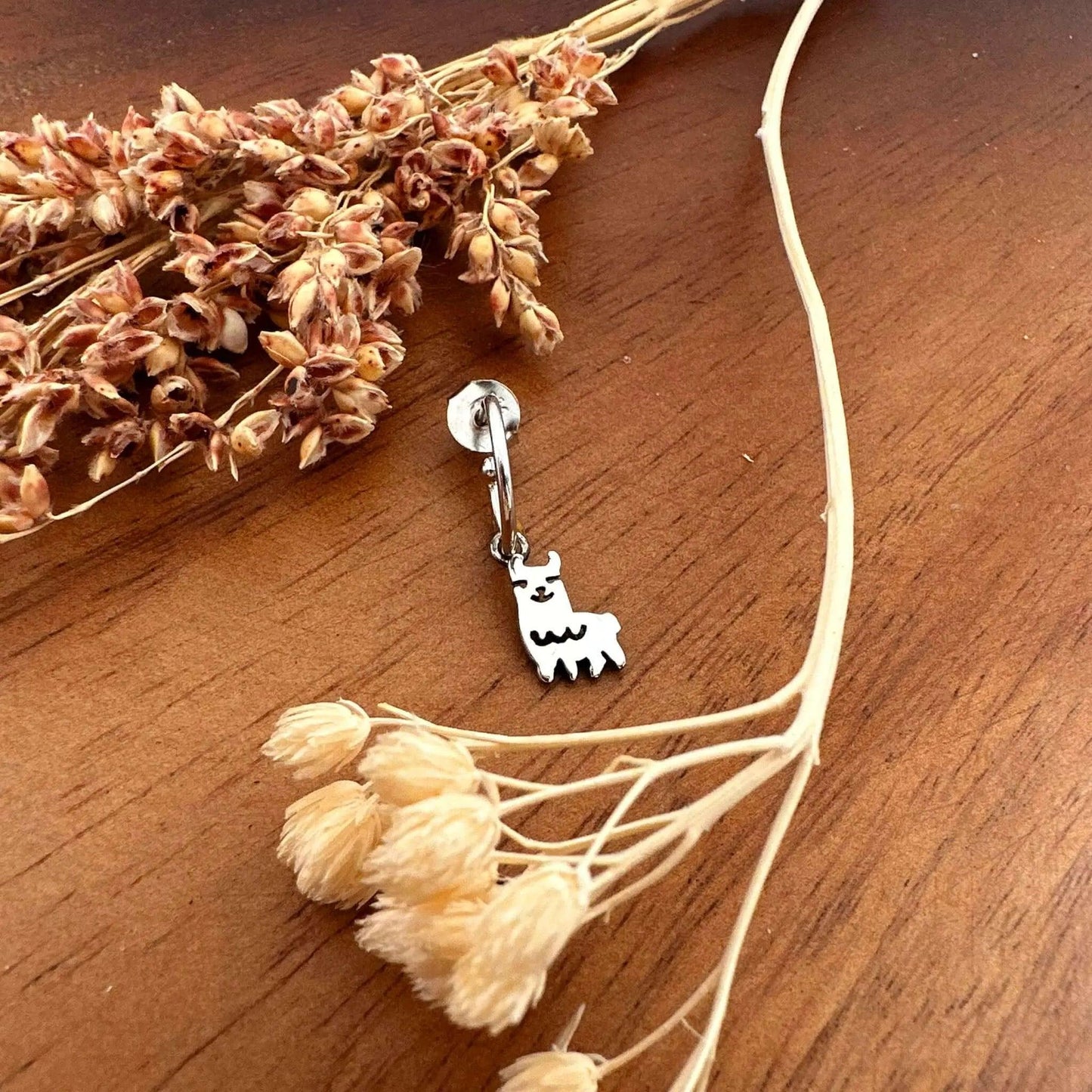 orecchino argento 925 a forma di animale lama