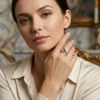 Sara Grace Jewelry - Foto Prodotto Anello Calla Argento 925 Indossato