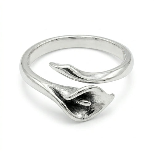 Sara Grace Jewelry - Foto Prodotto Anello Calla Su Sfondo Bianco