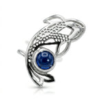 Sara Grace Jewelry - Foto Prodotto Anello Carpa Su Sfondo Bianco