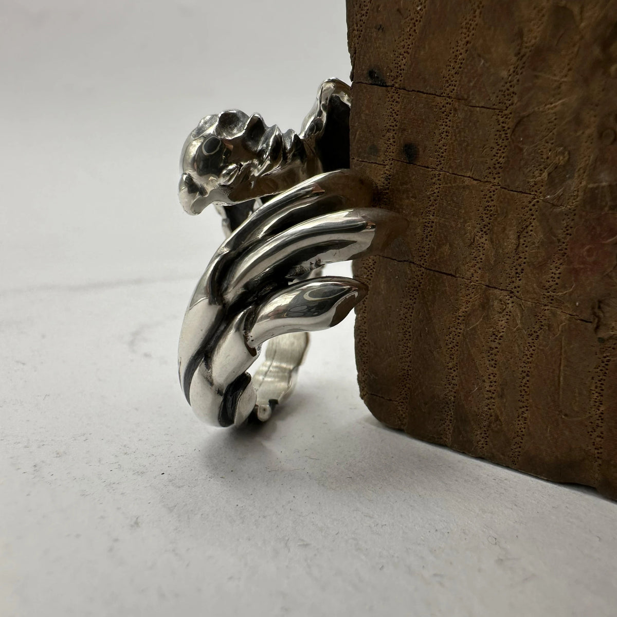 Sara Grace Jewelry - Foto Prodotto Anello Fenice Posizione Frontale