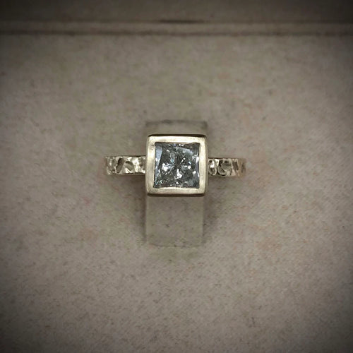 Square Ring