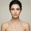 Sara Grace Jewelry - Foto Prodotto Ciondolo Elefantino Argento 925 Indossato con Catenina 40 cm