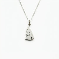 Sara Grace Jewelry - Foto Prodotto Ciondolo Elefante Su Sfondo Bianco