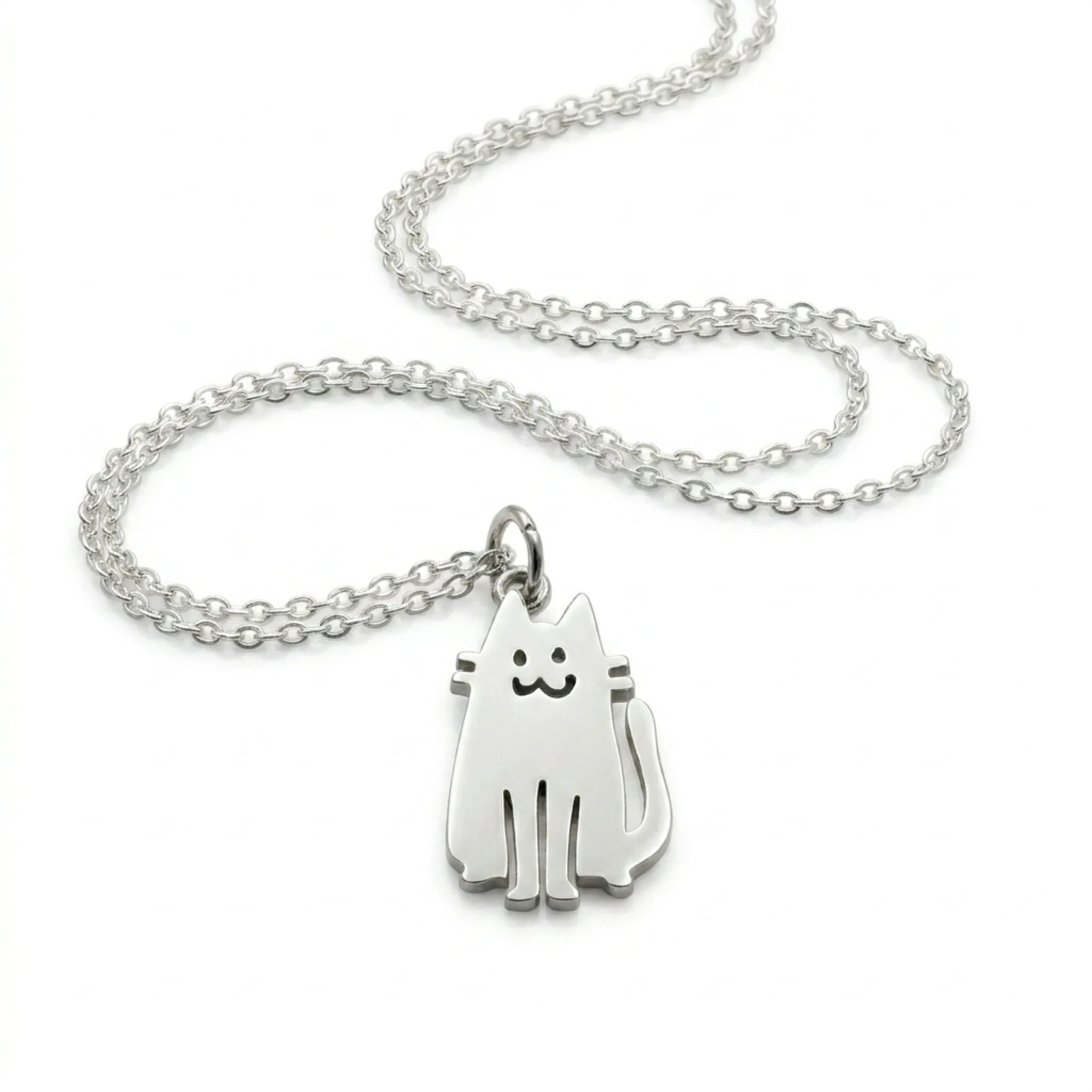 Sara Grace Jewelry - Foto Prodotto Ciondolo Gatto Su Sfondo Bianco