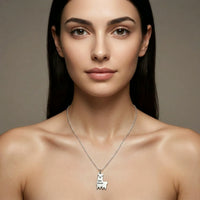 Sara Grace Jewelry - Foto Prodotto Ciondolo Lama Argento 925 Indossato con Catenina 45 cm