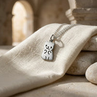 Sara Grace Jewelry ciondolo artigianale in argento 925 a forma di panda – gioiello fatto a mano
