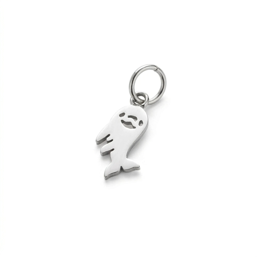 Sara Grace Jewelry - Foto Prodotto Orecchino Delfino Su Sfondo Bianco