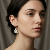 Sara Grace Jewelry - Foto Prodotto Orecchino Fochina Argento 925 Indossato